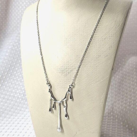 Lava Melt Water Drip Necklace - Silvertone - Picture 4 of 6